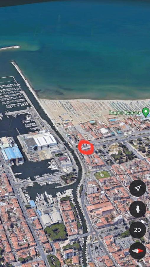Apartament Ad Un Passo Dal Molo Con 2 Biciclette Incluse Viareggio Zewnętrze zdjęcie