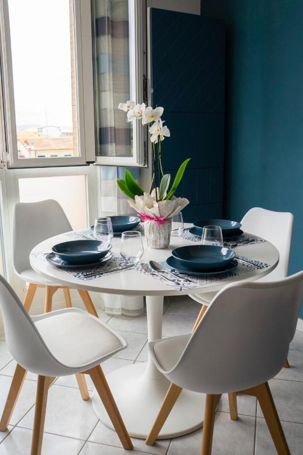 Apartament Ad Un Passo Dal Molo Con 2 Biciclette Incluse Viareggio Zewnętrze zdjęcie