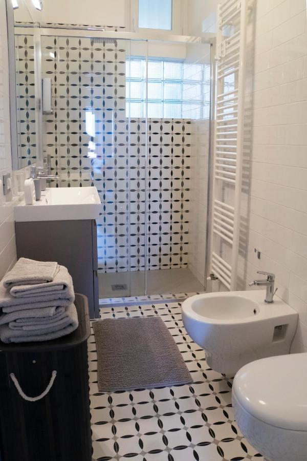 Apartament Ad Un Passo Dal Molo Con 2 Biciclette Incluse Viareggio Zewnętrze zdjęcie